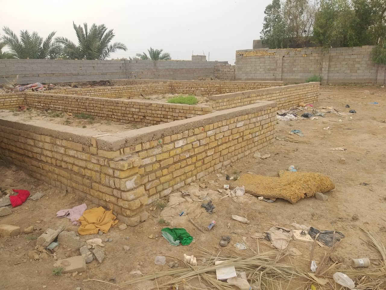السلام عليكم
قطعه للبيع بتلو ورئ الشارع العام بنزلت السكلات قرب المجمع السكني الجديد بصف برج الاتصالات
المساحه 500 متر 
للاستفسار 
*********** 
اتصال وبيه واتساب
