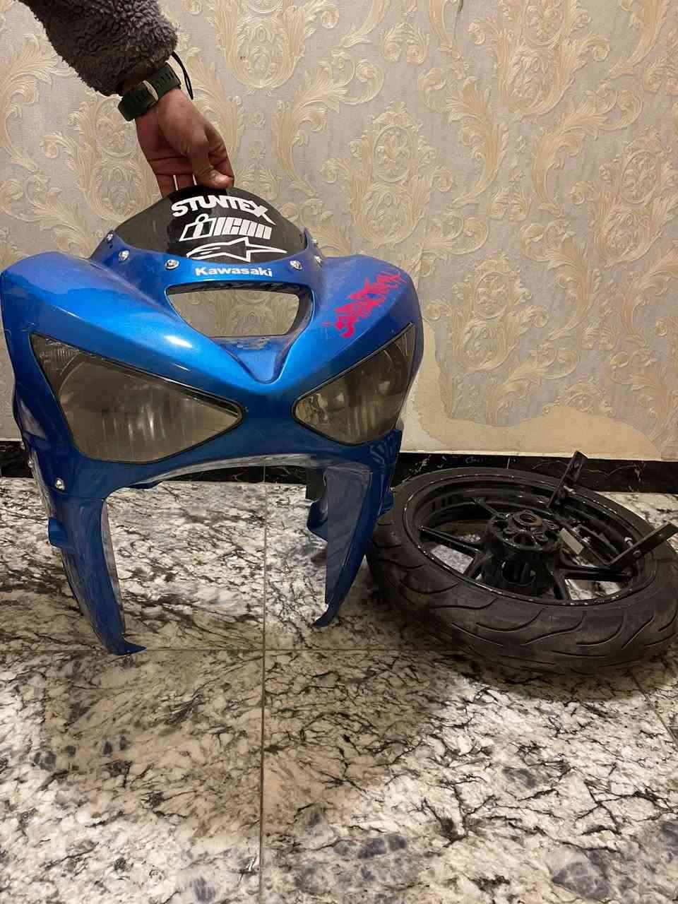 سلام عليكم البيع كفرات مال كاوسكي ٢٠٠٤وياله وهوزن مال ٢٠٠٦مكاني حي جهاده رقمي ‭٠٧٧٢ ٨٠٦ ٨٦٤٨‬
