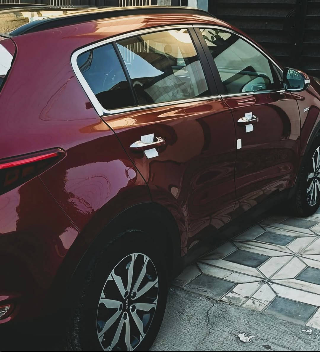 🚗 للبيع كيا سبورتاج 2019
🌍 المدينة - بغداد –  حي اور
 🛣️  المسافة المقطوعة    -   87 الف ميل
✅ المواصفات 
كيا سبورتج 2019 — فول مواصفات 🇺🇸
نظيفة جدا — وارد أمريكي 🔥
📅 الموديل:  2019
⚙️ المحرك: 2400 سي سي — 4 سلندر
📏 الممشى: 83 ألف ميل
🌍 الوارد: أمريكي
🧾 الضرر: بنيد تبديل 
🛞 الويل: 18 إنچ
٠ بانوراما
• بصمة تشغيل ودخول ذكي
٠ مري جانبية كهربائية
• شاشة وسطية + كاميرا خلفية
• مثبت سرعة
• سيستم مانع انزلاق و ABS
• حساسات خلفية
• ستيرن مالتي تحكم كامل
• إنارات LED نهارية
٠ منظومة زنون
• تبريد وتدفئة ممتازة
• نظام بلوتوث + USB
• تحكم بالمرايا كهربائي
٠ السعر 170 وبيه مجال للشراي
***********
