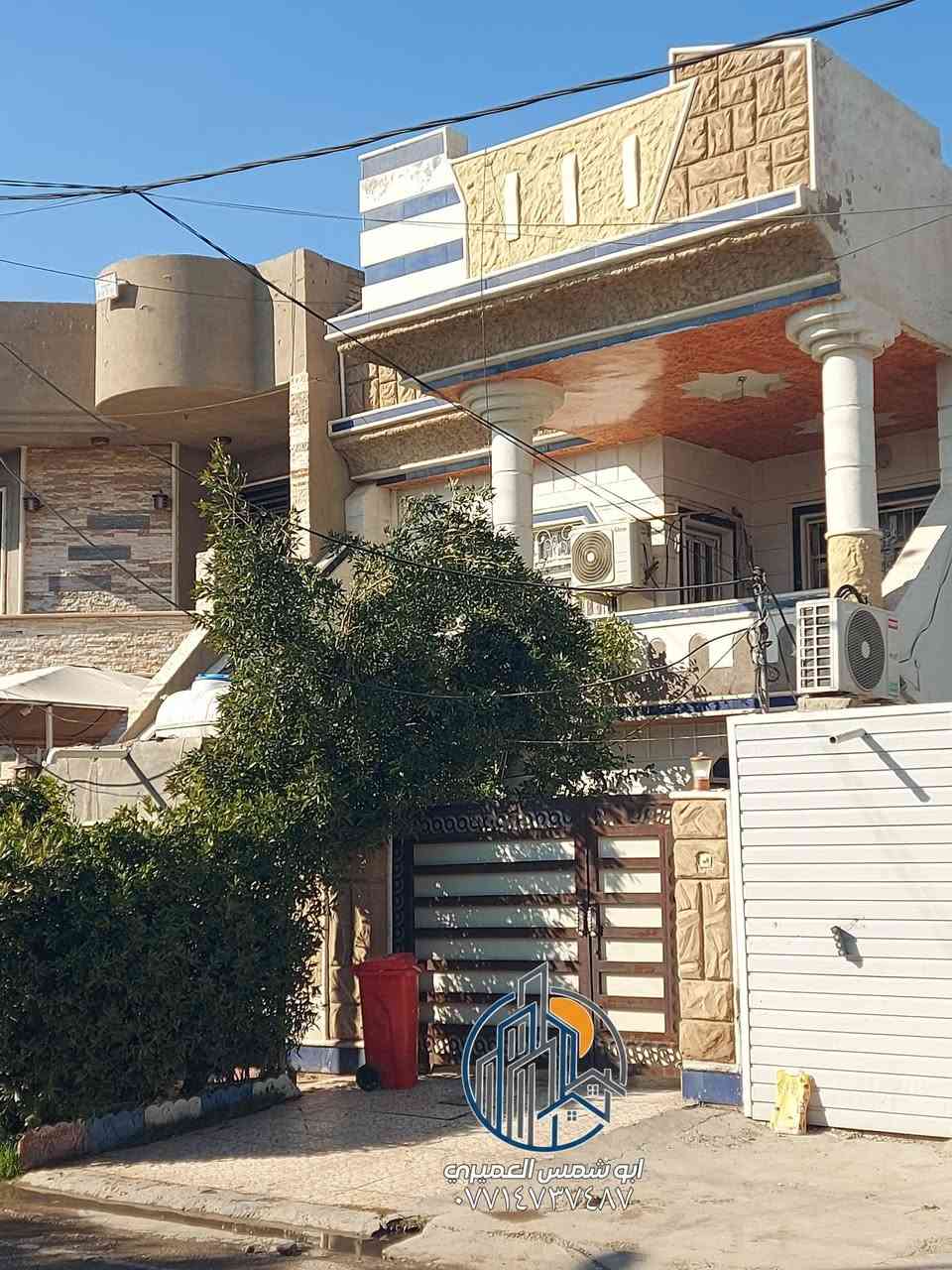 🏚 دار للبيع ✅️ الموقع بعقوبة حي المهندسين 🛕 شارع جامع [ صفاء الدين القيسي ] 🛣 خلف كراج بغداد القديم 💥 موقع مميز ⬅️ خدمات كاملة ٠☎️ لمعرفة السعر لطفا التواصل بالخاص 
⭕️ مساحة ( ١٦٥ ) متر 🔺️ واجهه ( ٥ ، ٨ × ٢٠ ) متر 

🏘 طابق الأول ( ١ ) غرفة نوم 🏛 وستقبال 🟨 وصالة 🛖ومطبخ [ حار ♨️ بارد ] 🛁 ومجموعة صحيات كاملة 🔶️ ومناور عدد ( ٢ ) 🚘 كراج سيارة 🏝 مع حديقة

🏘 طابق ثاني ( ٢ ) غرفة نوم 🔱 وصالة صغيرة 🛁 مجموعة صحيات كاملة🛖ومخزن ⬜️ مع سطحين 💥 

🏩مواصفات الدار 🧱 بناء طابوق 🟨 الأرضية صب شريطي بتلو 💡كهربائيات الدار سيمنز سعودي الأصلي 💠 نقوش الدار مغربي ⚜️⚜️⚜️

للاستفسار مع مكتب نجاح العميري للعقار ☎️
 موقع المكتب ⬅️ مدخل العزات مجاور اسواق نوتيلا الغذائية 🛒 او التواصل على الماسنجر او الواتساب على الرقم *********** 📞📞
