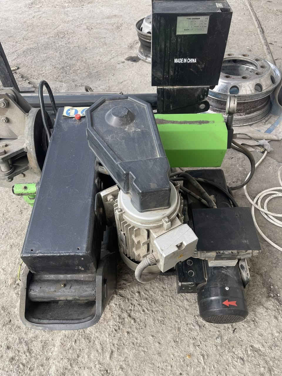 سلام عليكم خالعه كبيره شغاله على الفحص للبيع السعر 17 ورقه وبيهااا مجال للطيبين استفسار ***********العنوان النجف الاشرف
