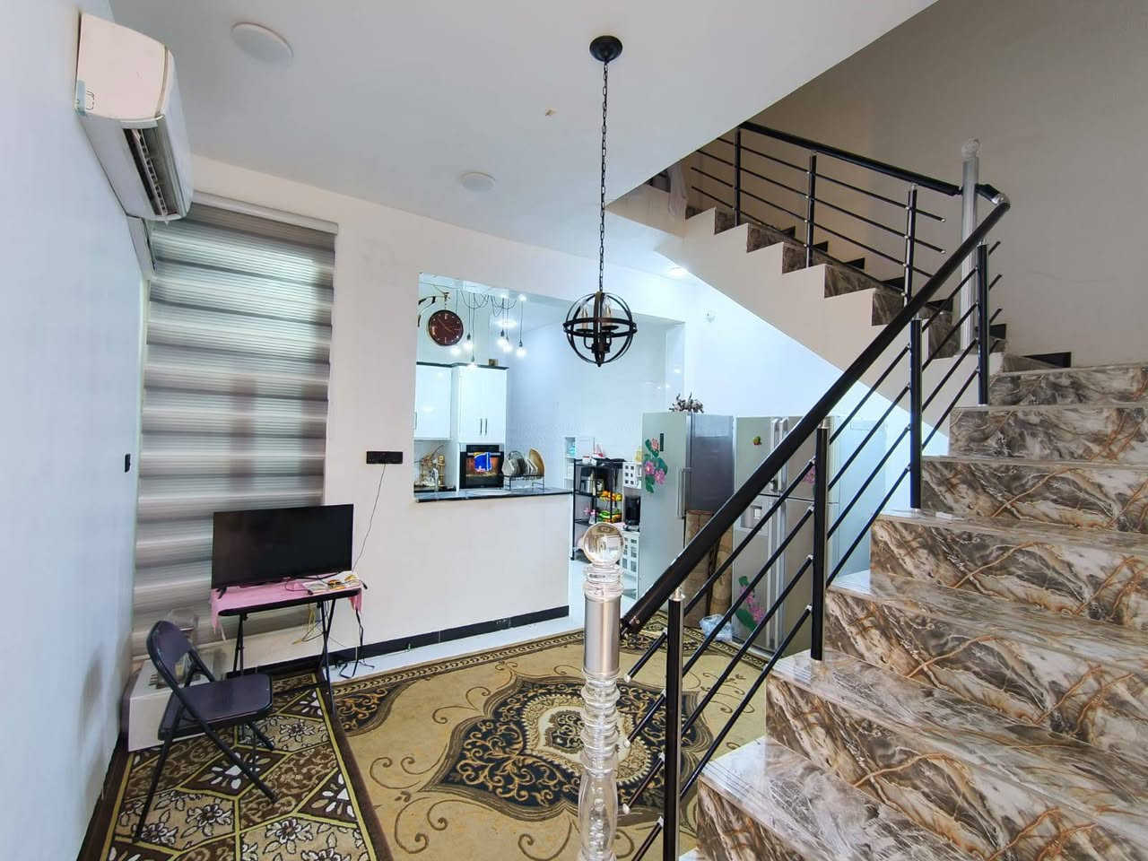 #للبيع
مشتمل حديث طابقين 3 غرف بشارع القاضي توزيع الطابو مطلوب اسكان

للاستفسار ***********

***********
