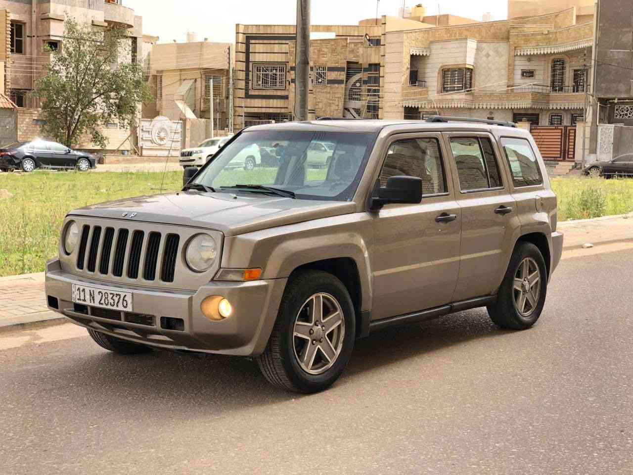 جيب باتريوت 2008 مكينة 2400 كير مكينة مكفولات تبريد شغال 
حدادية جديدة
باتري جديد كهربائيات كلها شغالة سنتر لوك جام كهربائي  حمام البارحة مسويلها  غرفتها حلوة ونظيفة 
تخم تاير 
مصبوغة عام اثر جراد مكفولة من الضربة 
رقم بغداد جديد سنوية ل30 باسمي 
مكاني كربلاء 
السعر 73 وبية مجال ترايك من زاخو للفاو 
***********

