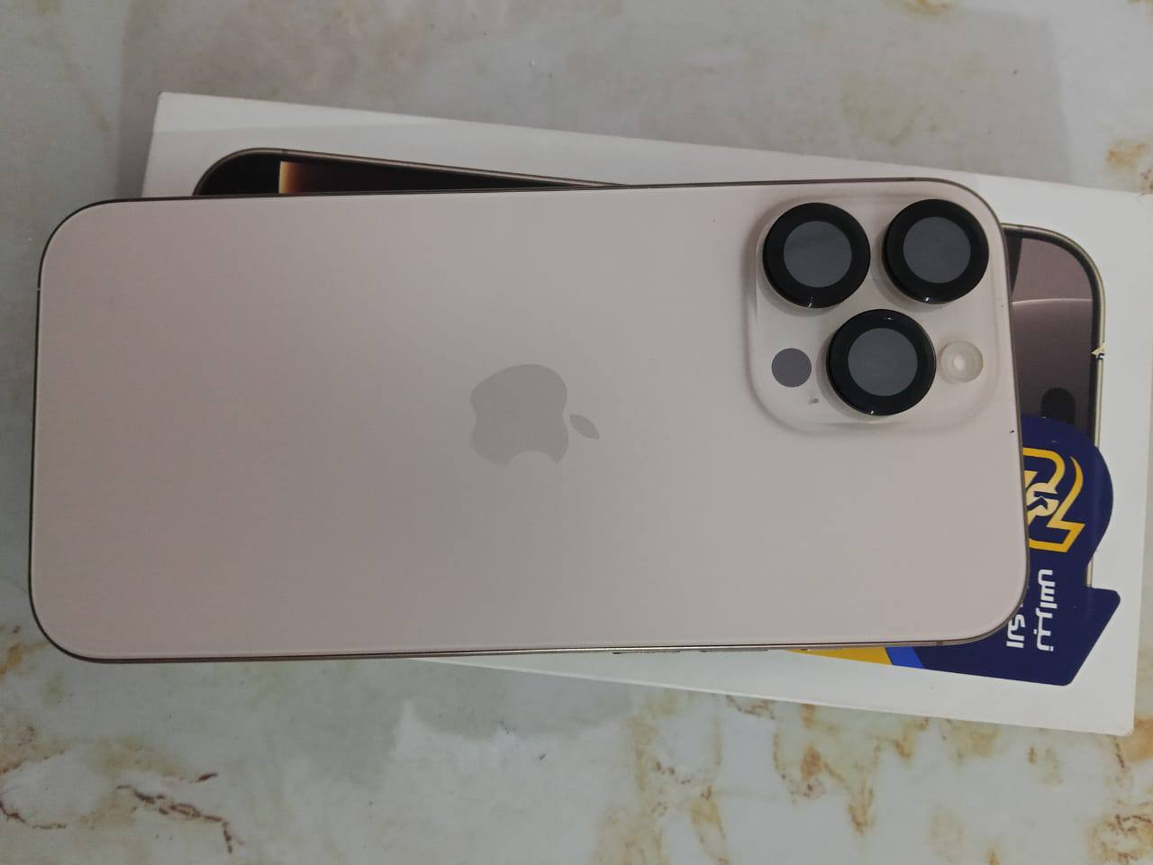 السلام عليكم 
أيفون 16 برو ماكس الذاكرة 256 البطارية 100مكفول عدد دورات الشحن 250 شحنة جهاز نضيف 100%أستخدام شي قليل مكان واسط الكوت اتصال ع الرقم ***********
