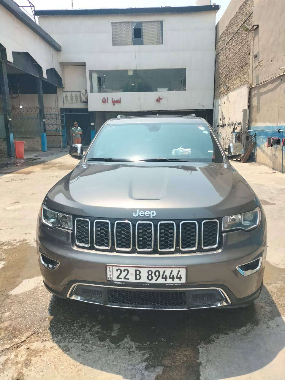 سلام عليكم 
جيب شروكي ليمتد موديل 2021 جديده ماشيه 35 امريكي حادث جاملغ جها السائق 
عارضها 225 اوبيها مجال 
رقمي ***********
