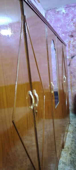 غرفه صاج 5 ابواب كلش ثكيله وقويه ونضيفه السعر350 الف المكان الحسينيه الراشديه بغداد  يوجد توصيل بل اجره ***********
