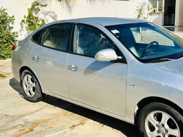 أفانتي ٢٠١٠  ليزري ادوات    السعر ٤٢$. ***********
