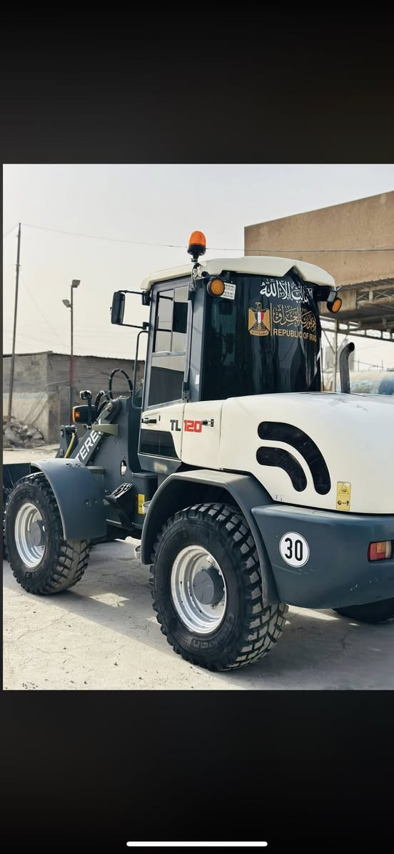 شفل تريكس الماني حجم TL120 موديل 2012 مرقم كامل اربيل فول مواصفات 3 كير مكان بغداد
***********
