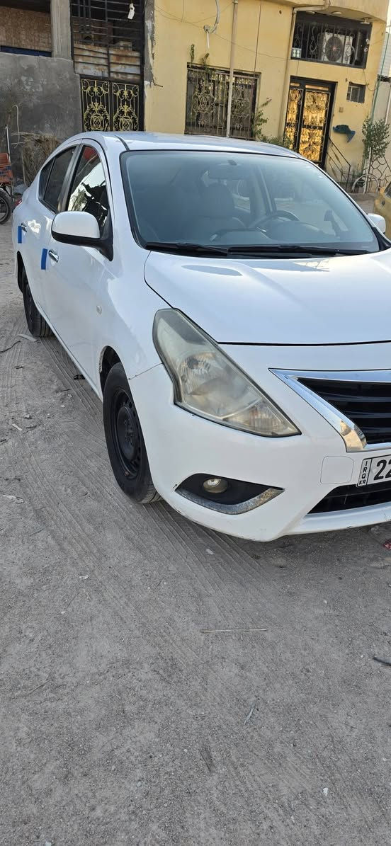 السلام عليكم 
نيسان صني جاهزه من كل النواحي ما بيهه نقص برغي 
مديل 2020
السنويه اليوم تنتهي 
بيهه بابين العبري شخط ومكحل 
وبابين السايق مصبوغات  
والباقي كله سليم 
السعر 100 $
*********** البصرة, العراق
