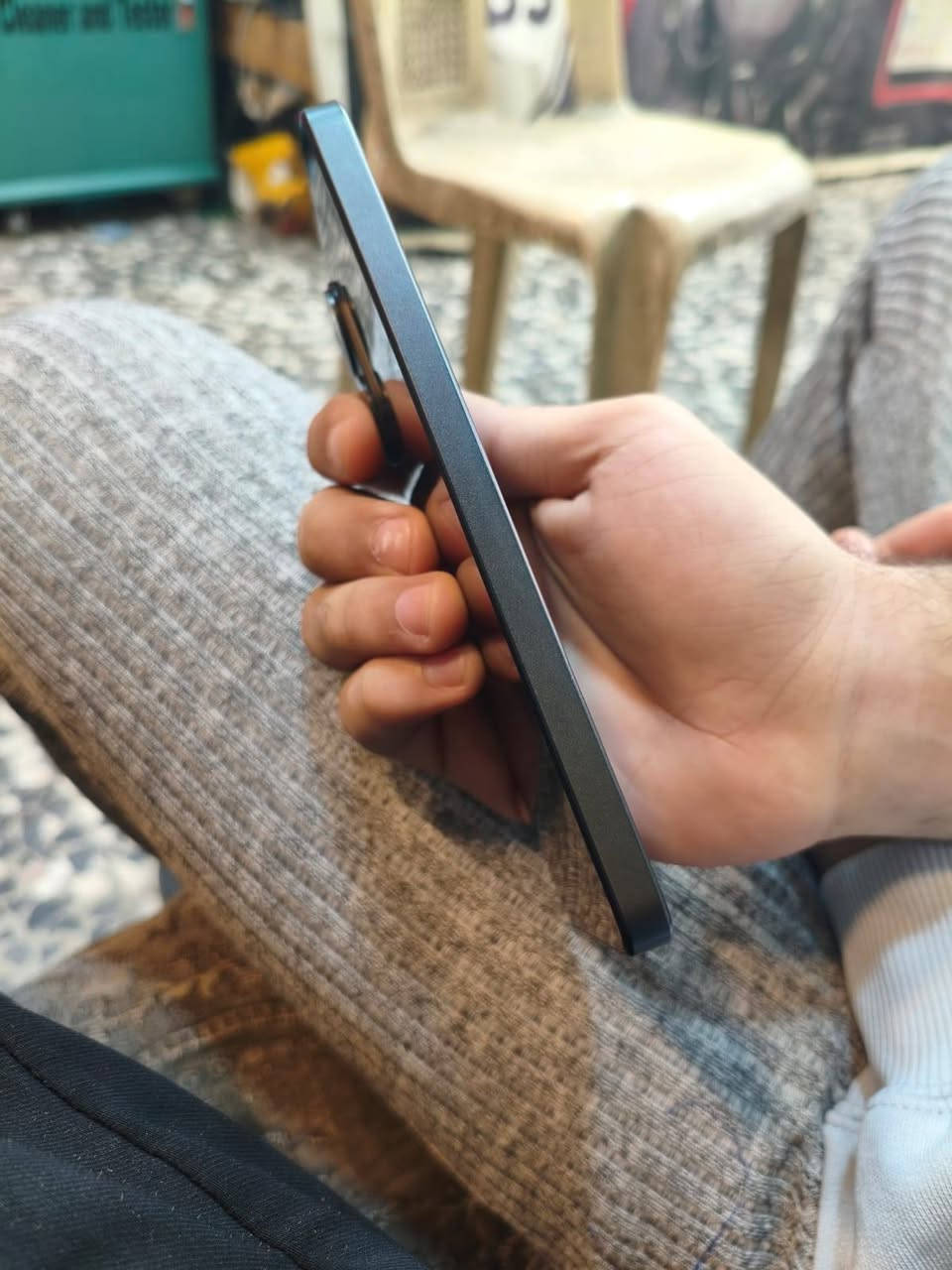 poco x7 pro استخدام شخصي مالعب بيه العاب بس تصفح ذاكره 512 عشوائيه 12 كل غراضه موجوده رايده 375 بيه مجال *********** بيه واتساب
