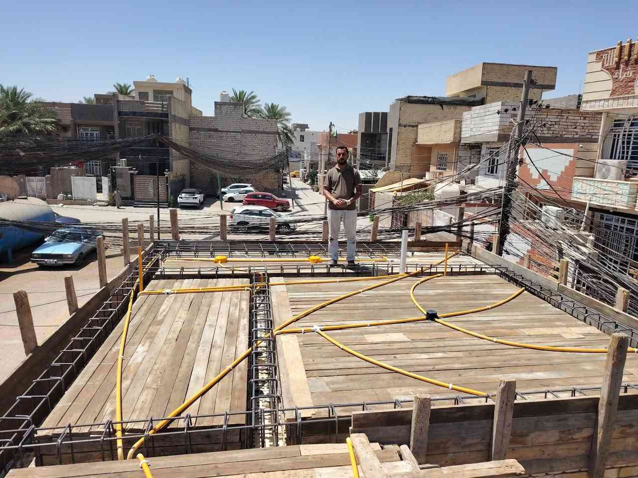نشر سقف بوري في كربلاء
*********** أبو مجتبى
