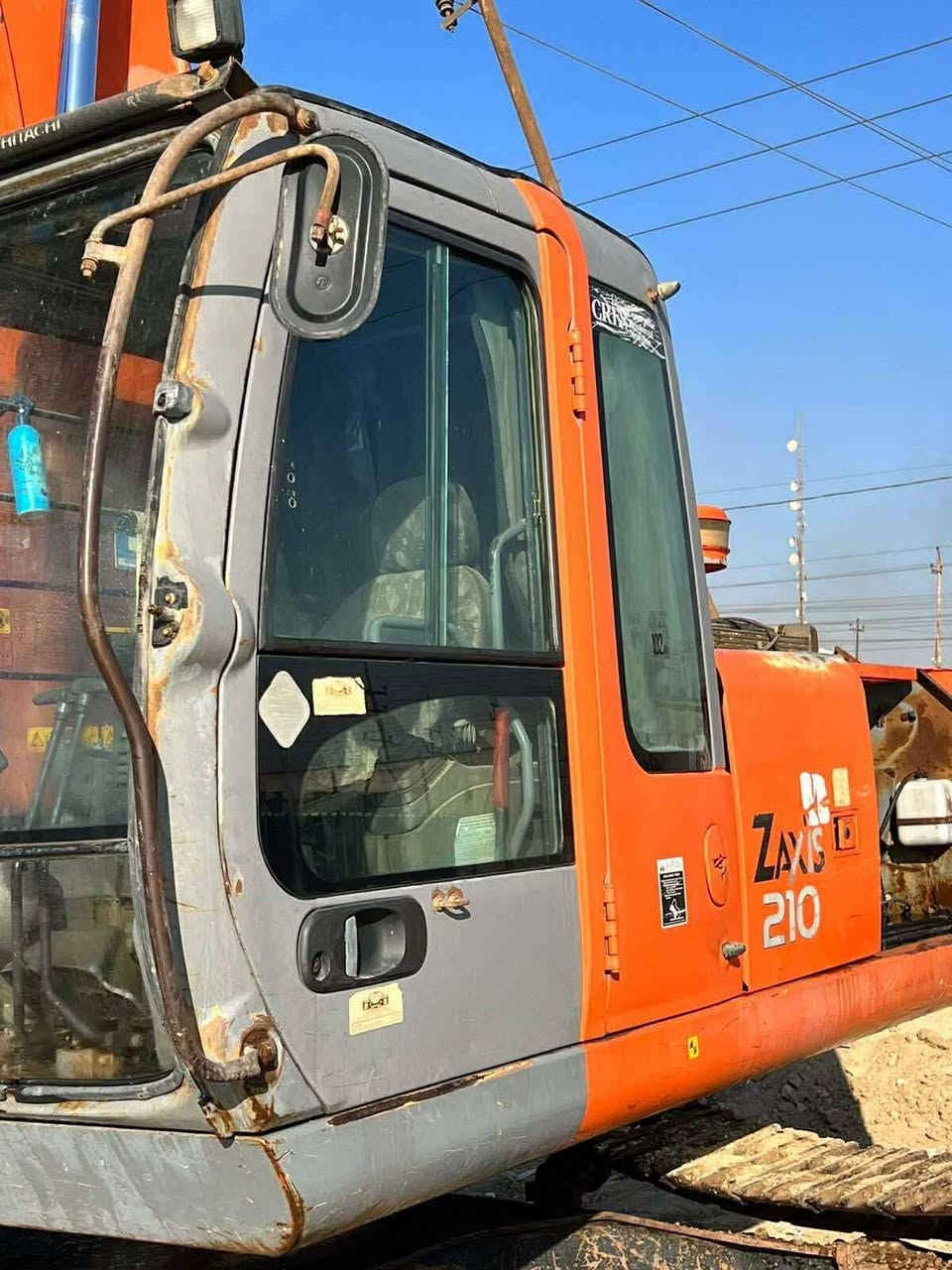 زت 2006 رقم شمالي بسمي مكفوله محرك +مضخه +حدا يه جديده كهربا ىيات كلهة شغله حجم 210 السعر 290 بيهة مجال ***********
