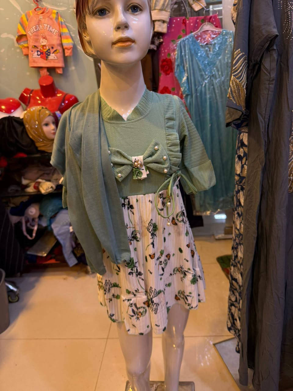 مرحبااا
وملابس جديده لل اطفال وقياس محير ولادي بناتي

وموجود نسائي 😍

اكسسوارات عطور ملابس متوفره يم امزون توته  

عماره عمروش مقابيل ماركت العائله 
كل الهلا

حاليا برمضان وره الفطور المحل مفتح 💞


**إذا كنت صاحب هذا الإعلان وتريد حذفه لأي سبب، رجاءا أرسل رسالة إلى الدعم الفني**