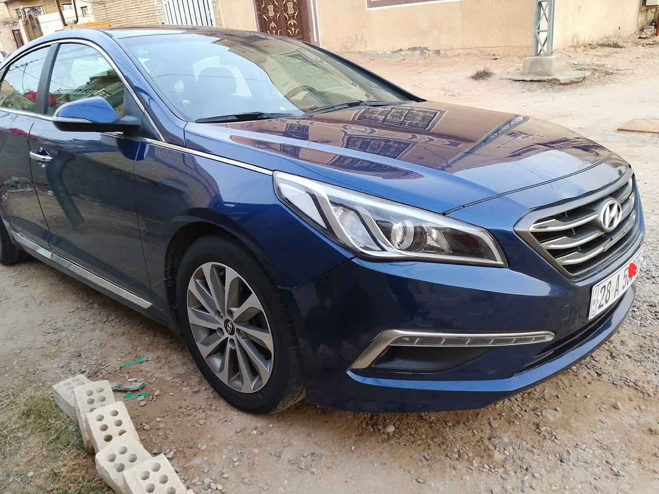 السلام عليكم سوناتا 2015 سبورت
السيارة كفاله عامه ما عده الدعاميه 

مواصفات السيارة :
السيارة كفاله عامه ما عده الدعاميه

مواصفات السيارة :-
1- حساسات 
2- بصمة تشغيل 
3- بصمة ابواب 
4-نضام ترحيب 
5-رادار
6- كامرة دوارة 
7- مثبت سرعه
8-كشنات جلد 
9-تدفئة تبريد كشنات امامي 
10- كشنات كهرباء 
11-جام اوتو 
12- 3- وضعيات قيادة 
(ايكو ، واسبورت ،  ونورمال) 
13- لايتات اوتو 
14- اشاير بل مري 
السعر//120
***********
الشراي يتصل وميكون خاطره اله طيب 
وبل عافيه ؏ ياخذها
