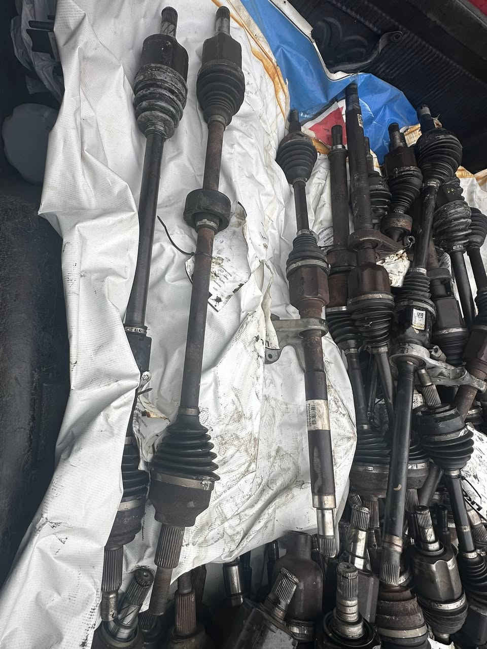 السلام عليكم 
تم وصول ادوات دوج جورني افنجر كرفان C200 
كل مايخص نواعم الدوج 
مشط درام شفت  لايت بك لايت 
الاستفسار ***********
‭0781 507 1016‬
يوجد خدمة توصيل كافة المحافضات 
عنوان الطالبية مقابيل البدالة 
ومن الله التوفيق
