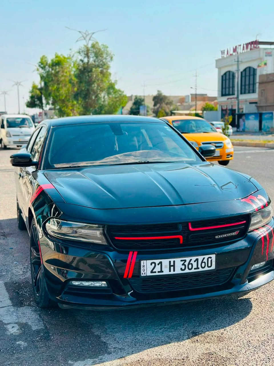 دوج جارجر  موديل 2021
موصفات
Blackest
————-
1-كأمر خلفية 
2-حساسات خلفية 
3-بصمه
4-تشغيل عن بعد 
5-مقعد سائق كهربائي 
6-ويل
7-شاشة وسط 
‏8-مقاعد رياضية 
9-تبريد قطعتين 

ماشيه 34mil

كير ومحرك مكفول وكهربائيات مكفولة

ضرب بونيدوجاملغ بدون شاصي 

مكان سيارة /كركوك 

رقم/***********
