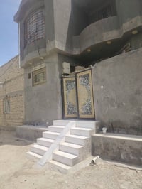 بيت زراعي حي الإعلام قريب على الشارع العام للبيع يدار بلمحكمه 07852679...