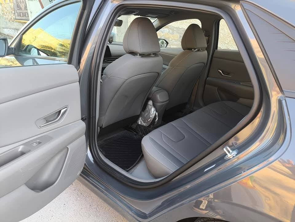 السلام عليكم النترا23ماشيه سيارة38 جديده عمرته عله ايدي دخوله بشهر ال 8تحكمات تشغيل عن بعد تدفئه كشنات دراف مود 3انظمت قياده سايد بريك دكمه  اتو هولد قياده ذاتيه تحديد مسار مانع انزلاق بجم كبس صور الحادث بل منشور الباب الخلفي بدلته ولهلا صبغته سياره فووول و زيرو  السعر 173الستفسار *********** واتساب واتصال بغداد, العراق
