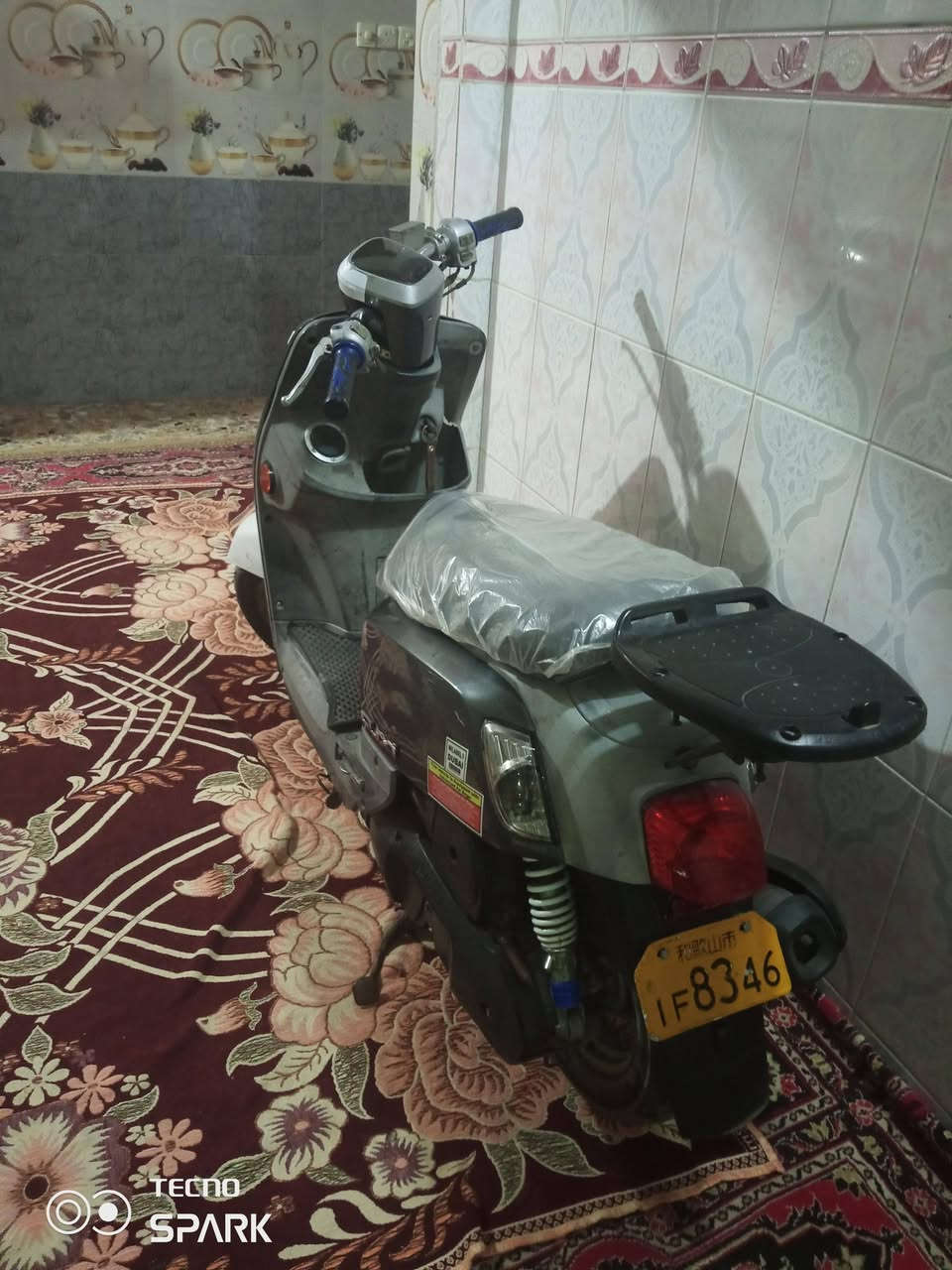 دراجه بوليس مسطرا الدراجه مثل مشوف نضافتها بلصور مكفوله كفاله عامه ختم واحد دراجه حلوه ومرتبه مال طالب حك المدرسه ويرجع  كله بلاديه وحلوه العسر واحد وبيه مجال بسيط للاستفسار : ***********
