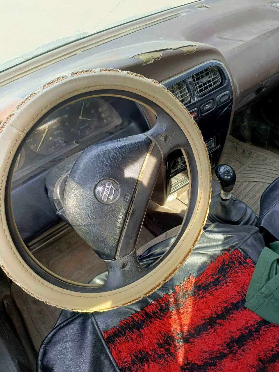 السلام عليكم نيسان ابرايمره حجم 20 امسجله بيها واجها رقم انبار ماندل صاحبها مكفوله شغاله ونشطه السعر 10 وبيها مجال شعندك امراوس حسب القناعه التصال *********** مكاني الشرقاط
