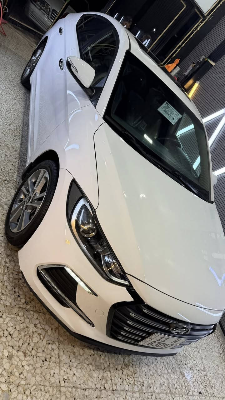 السلام عليكم هونداي النترا فئة السوبر 2018 فول مواصفات عدا البصمة خليجي
فتحة سقف
تبريد قطعتين
مراية شفت مع اشارة بلمراية
حساس امامي خلفي
لد نهالي LED
ويل كب 18 كروم مع 5 ويل كب
محرك 2000 دوش المرغوب ما مفتوح برغي بي
كير ATF المرغوب ما مفتوح ع وضع الشركة
ماشية 90 الف حقيقي
مكفولة كفاله عامة من الصبغ والتبديل والبارد 
وكع عليهة طابوكة بحافة البنيد وسويتهة ع كدهة واضعحة بلصور مرفقه بلمنشور وحتة الدعاميات والدوس مكفوله من الصبغ
محرك وكير وحدادية وتبريد وتخم تاير وباتري كلة جديد وما بيهة نقص لو برغي 
رقم بغداد بأسمي تحويل مباشر سنوية وهزة كلة جديد لل 2030
مكان السيارة كربلاء
السعر 154 وقابل للتفاوض
للاستفسار ***********
