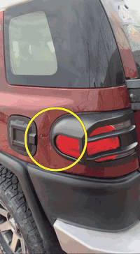 تيوتا اف جي كروسير 2008 Toyota Fj Cruiser
* خليجي كلين 
* محرك 6 سلندر 4000
* كفاله من الحادث والصبغ + گير ومحرك ( المحرك مبدل اويل بم فقط لا غير واكفلك اياها ووين متريد تروح تفحص او تاخذ تراي عندك العراق من شمال لجنوبه بشرط تبج بيها مو تمشيلي 120 اصعد 140-160 واذا خيالها اعبر ) 
* رقم بغداد سنويه وهزه جديدة قبل شهر 
* فور ويل درايف 4x4
* اير تراك + دفلوك 
* حساس خلفي + كامرة FHD
* شاشة حجم 13 انش فيرجن 2 اندرويد اوتو + ابل كار بلي . مفوله مواصفات تحكم كامل + سيم كرت + usb عدد 2 سعرها بالاسواق 1.2 - 1.3 مليون 
* حامل اكواب cup holder عدد 2 
* تجوه (حصان) تغير كامل بيها اضافات جداحه + منفذ usb عدد 2 + منفذ type c مع حامل اكواب خلفي عدد 2 ومكان تخزين جيد 
* السياره مسويلها تغليف عوازل صوت + حراره بالكامل 
* ويل حجم 17 موديل 20 اصلي عدد 4 + 1  نفس الشكل لكن تجاري  
* تايرات عدد 5 جبلي وسط 
* منظومه الوقود مدامه نوزلات + فيول بم + بلكات + مجاول كله جديد ( تانكي واحد)
* سستم صوت كامل + دمام 
* ستيرن كاربون فايبر مع تحكم كامل 
* ضفيره * دكمه مال فصله التراكشن و مانع الانزلاق 
* منظومه التبريد شغاله وجيده جداً 
* ادامه شامله للبور ستيرن + منظومه الABS + صلايب 
* كت كفرات كامل اسود ( مري جانبيه + يدات ابواب + فتحه الوقود + لايتات اماميه + بگ لايتات 
* كت كامل ترفيع للمقاعد الاماميه 
* دعاميه اماميه خلفيه بلادي 
*هوك خلفي 
* السياره اي بارد مابيها البنيد بي جراد + اكو اماكن اسفل زجاج الابواب بي نسبه بسيطه من اللكلير المحروق 
* بيها طعجه بسيطه بالبگ لايت خلف السائق ممعدلها ولا مسويله بارد لان ممبين 
* انطيك ويا السياره التالي :
بجم رانج + البكلايتات 
الغلاف مال السبير الخلفي البلادي
ستيرن بلادي
عبوه كامله بلاديه هيا وطوافتها
في حال ناوي ترجع على المسجل البلادي واللمسات الكلاسيكيه بالتحكم مال تبريد انطيك قطعتين تحكم كامل  
وشاشه اضافيه صغيره + المسجل البلادي
* صدر خلفي صارله 6 اشهر اما الامامي نص عمر + لوي رياضي 
* عدد الكيلو متر 204 الف (حقيقي) قابل للزياده
* اضافات حلوه بيها والسياره مصروف عليها وحتى بالدوام صورتها بوصخها 
السعر 193 وبيها مجال للشراي ( اتواجد بعد الساعه 1 مساءاً)
(***********)
