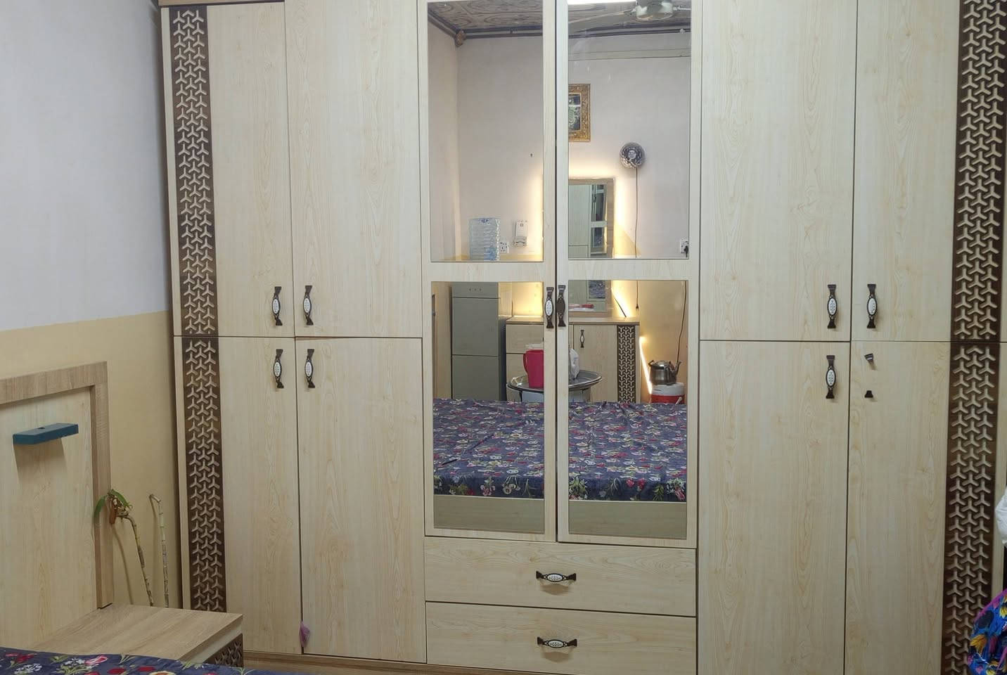 غرفه نوم للبيع نضيفه كلش السعر 450 بيها مجال


**إذا كنت صاحب هذا الإعلان وتريد حذفه لأي سبب، رجاءا أرسل رسالة إلى الدعم الفني**