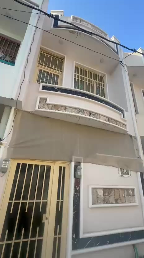 سلام عليكم يوجد دار يجار موثث قريب أسواق برتقاله خمسين متر طابق اونص جديد لاستفسار عمار الحسناوي ***********
