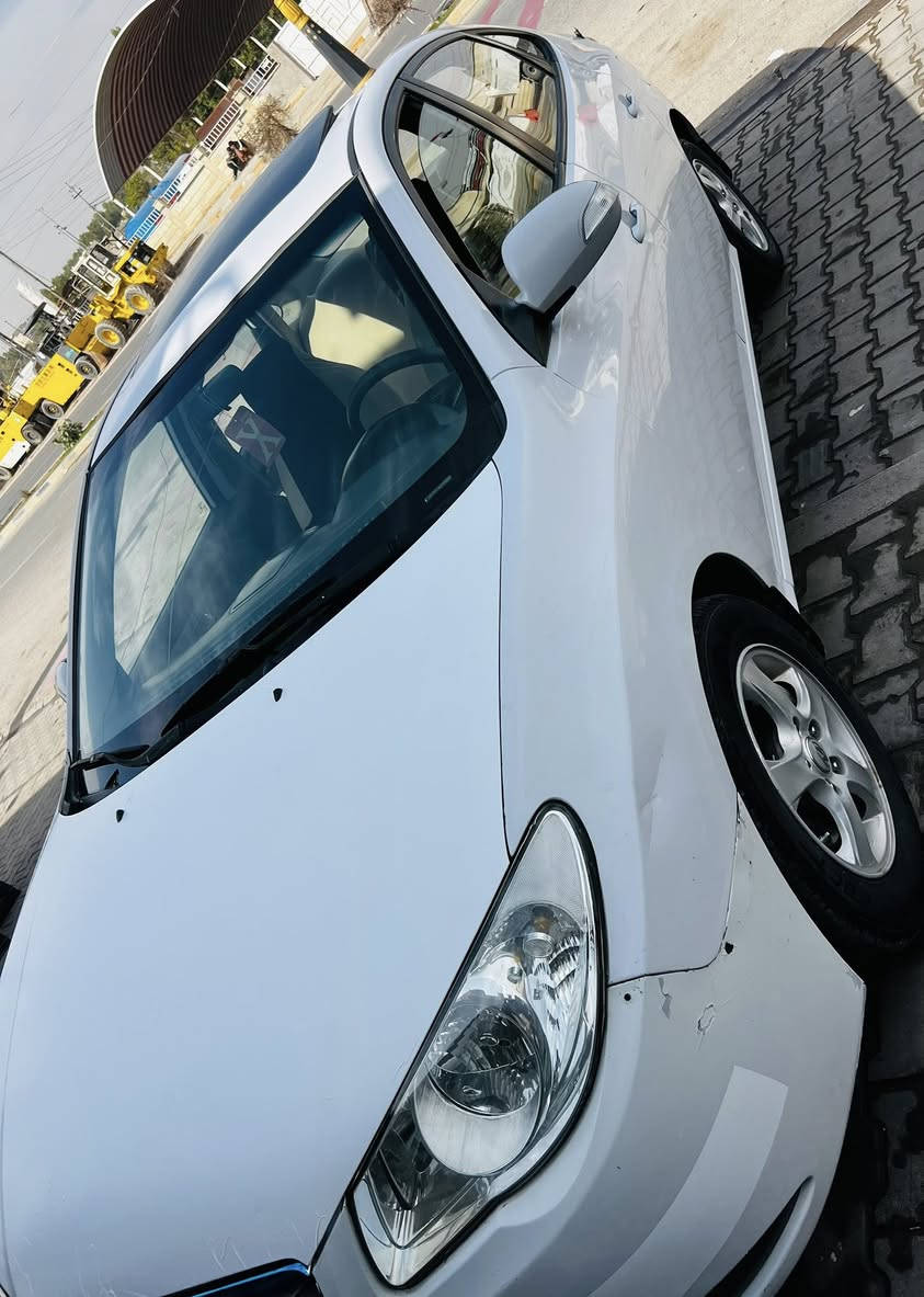 السلام عليكم النتره للبيع مديل 11 فتحه مكينه 1600 اشاير بل مري سياره حلوه وجاهزه من كلشي بيها ربع بنيد وجاملغ والباقي مكفول مكاني نجف السعر 99 وبيها مجال ***********
