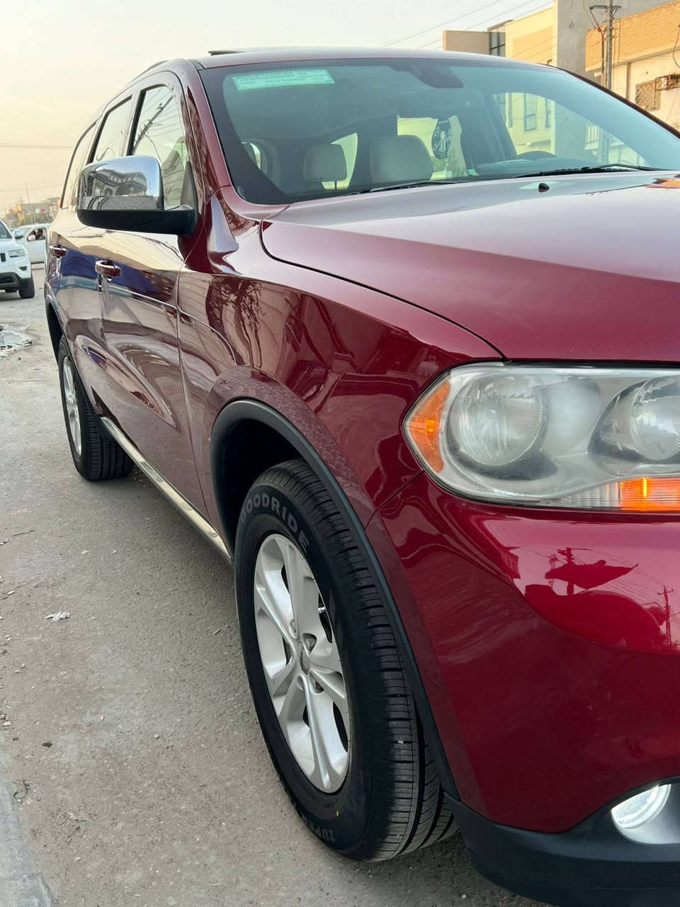 السلام عليكم دوج دورنكوو موديل 2013 
خليجي كفاله عامه ع وضع الشركه 
رقم اربيل الجديد 
فول موصفات  جلد فتحه 
محرك 3600 كفاله ما مفتوح 
العنوان البصره
السعر 210
رقم الموبايل ***********
واتساب ***********
