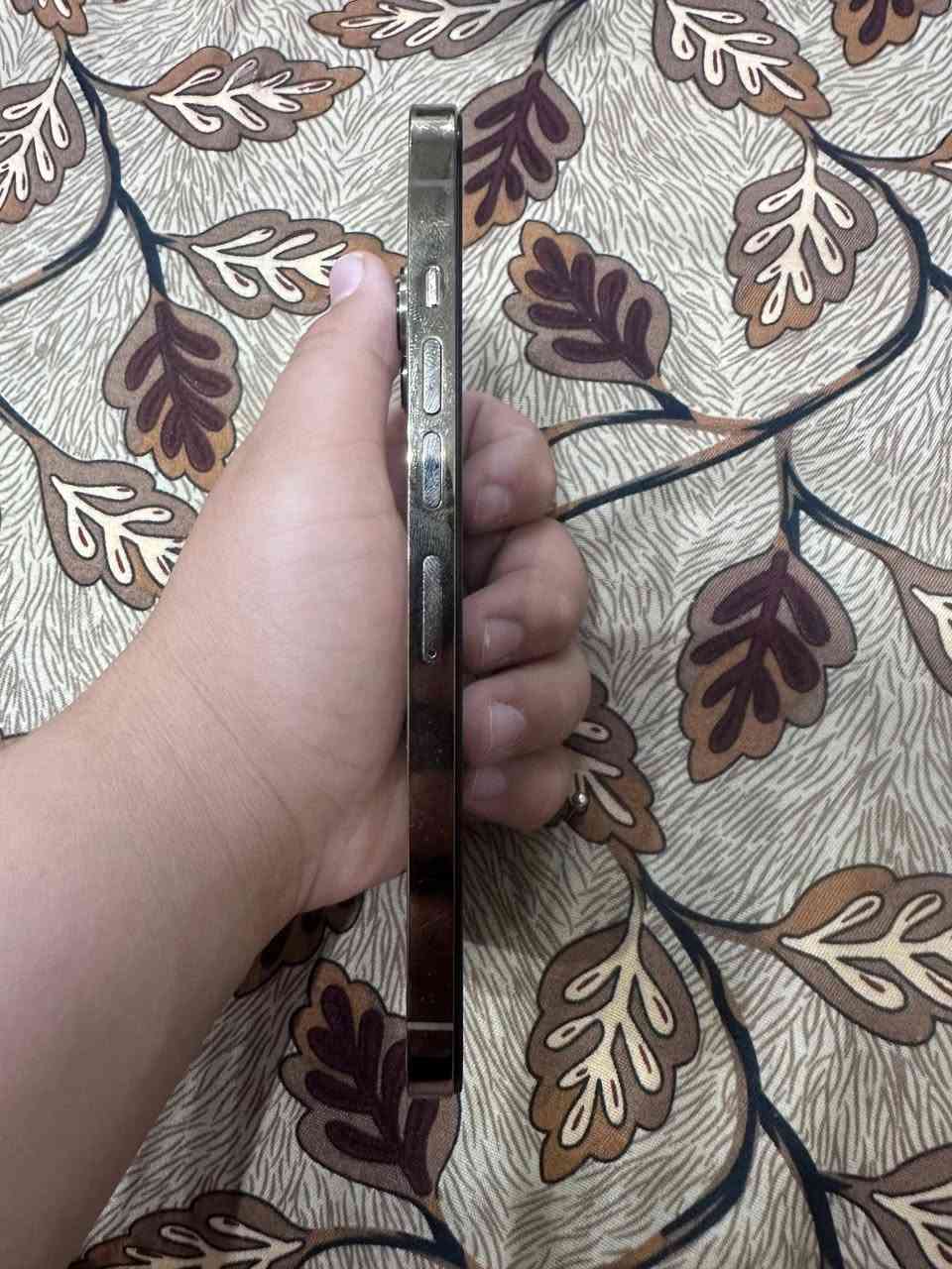 ايفون 13 برو ماكس للبيع مبدل شاشه وبطارية وكامره خلفيه ذاكره 256 بطاريته 89 سعر 450 بي مجال عنواني طوز خروماتو يم جامع سيد هاشم رقم موبايل ***********
