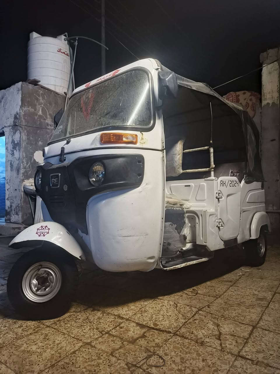 سلام عليكم تكتك البيع 22شهر 6تكتك كفاله عامه بس تعمير خياس وكيله شاكر ابو المجر تخم جبلي عوزه بس جادر سعر عل نتصال ‏‪***********‬‏
