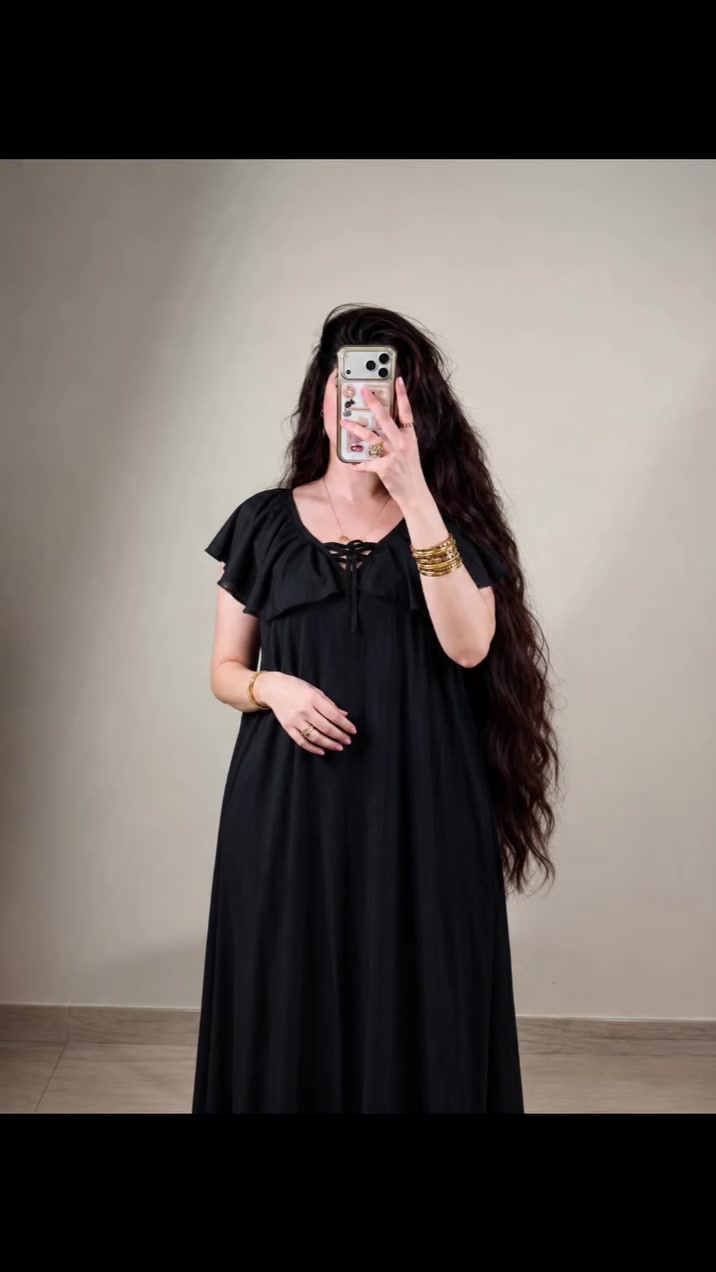 دشداشة بسواد فاحم ملكي 🖤🖤

تصميم ناعم ومرتب يبرز الأنوثة بذوق راقي 🖤
قماش خفيف ومريح بقصة انسيابية تجنن ❤️ 

القياسات / فري سايز تلبس من وزن 50 الى 80 كيلو ✔️
السعر 9 آلاف 🔥🔥 
🚘يوجد خدمة توصيل لجميع محافظات العراق ٤ الاف🚘


**إذا كنت صاحب هذا الإعلان وتريد حذفه لأي سبب، رجاءا أرسل رسالة إلى الدعم الفني**