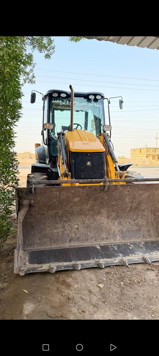 للبيع جي سي بي موديل 2015رقم ربيل بسمي فول مواصفات مكينه  مجفته كير مضخه وكسن كفاله سعره 550بيه مجال مكان البصره مكلف بنشر رقم راعيه***********
