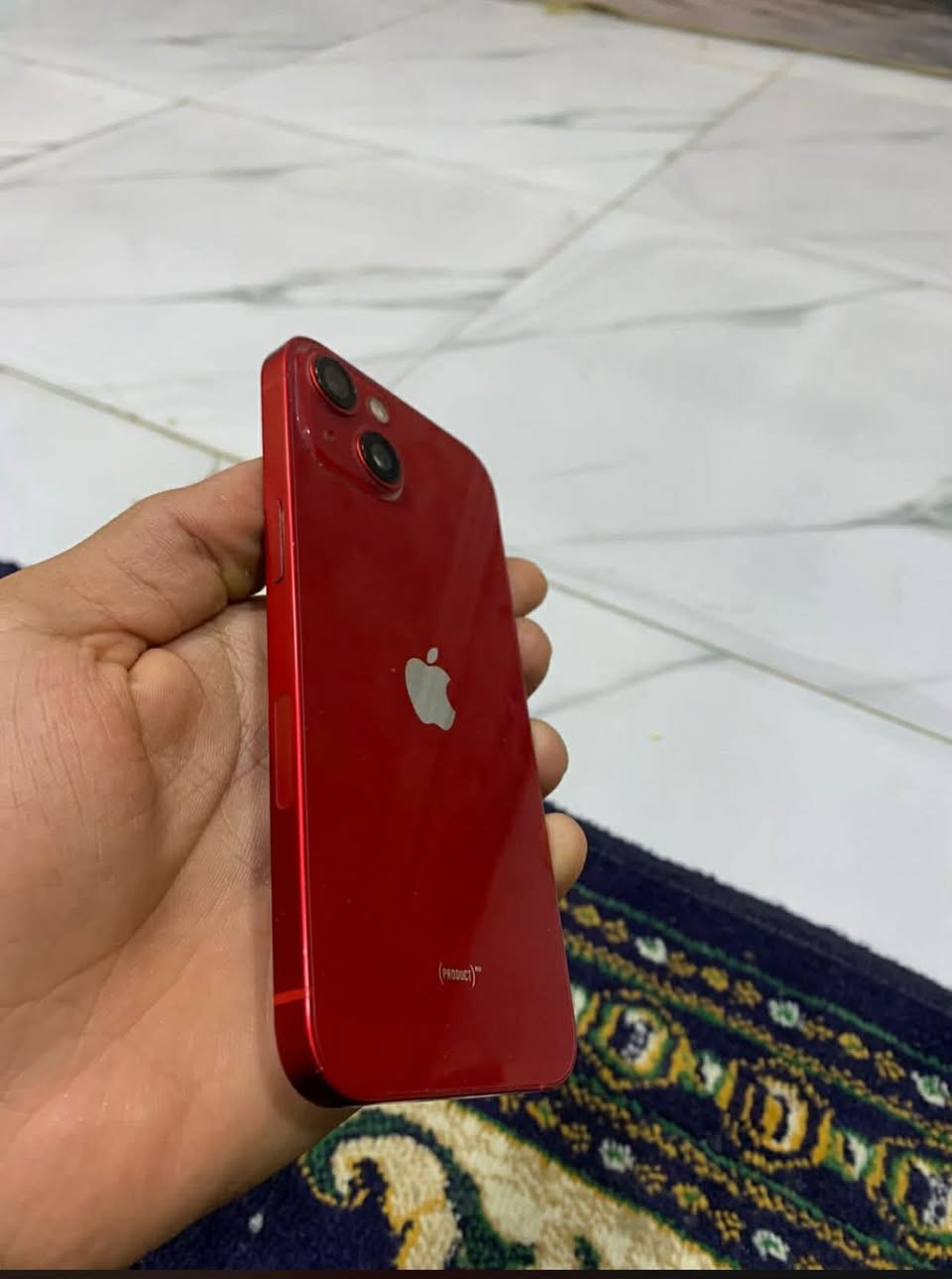 السلام عليكم للبيع او مراوس ايفون 13 عادي مبدل شاشه وبطاريه ثنينهن اصليات شاشه تفصيخ جهاز يخبل كلشي شغال كامره خلفيه ودگمة الباور واكفات وبي نقطه خفيفه بالشاشه واضحه بالصور السعر 250 متواجد خاص اتصال*********** 
واتساب***********
