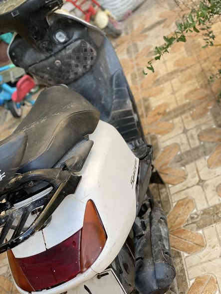 سبيسي ياباني تجفيت جديد   كفرات تجاري العنوان زين القوس السعر 550 وبيها مجال للاستفسار ***********
