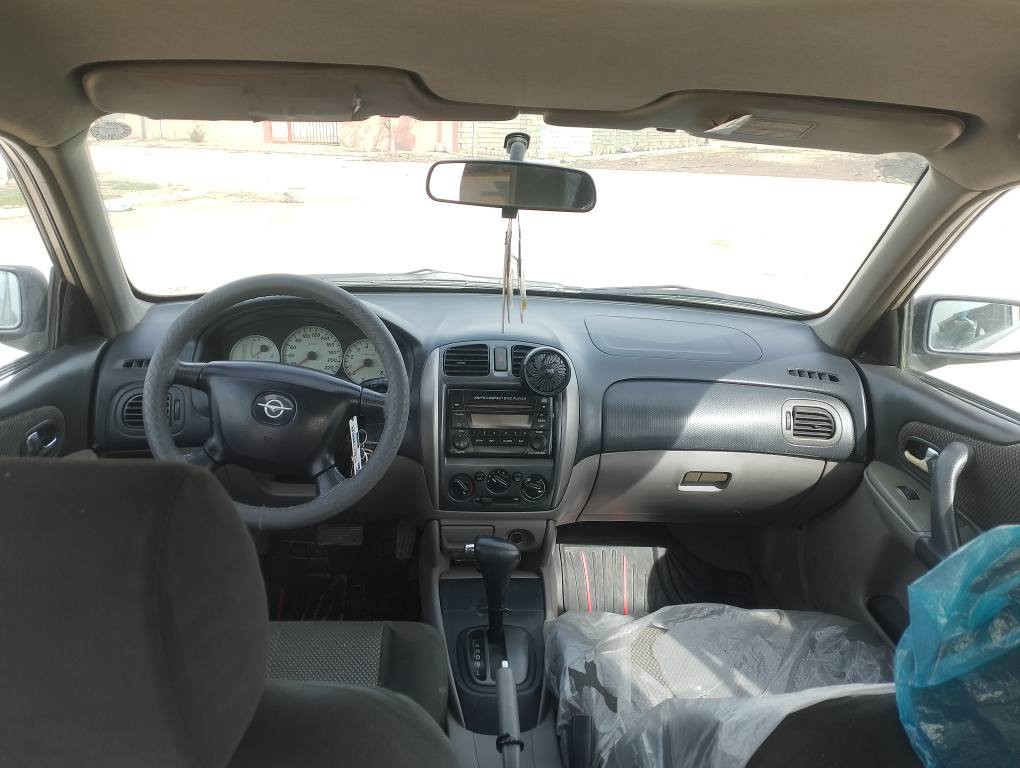 سلام عليكم مازاد فاملي.2010.للبيع سعره 70$. السيارة صبغ عام اثرد الجراد فقط بدون قطرة معجون وبدون حادث. كير ومحرك شرط. تبريد تتدفئ شغال. كير اوتوماتيك. حدادية كله شرط السيارة لوك ما شاء الله. مكاني كركوك ***********. سنوية جديد كركوك, العراق
