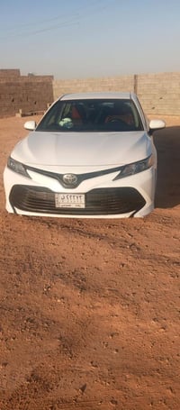كامري LE • وارد أمريكي • ٢٠١٨