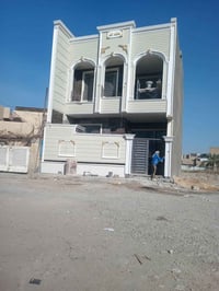 واجهات • خدمات • متفرغين