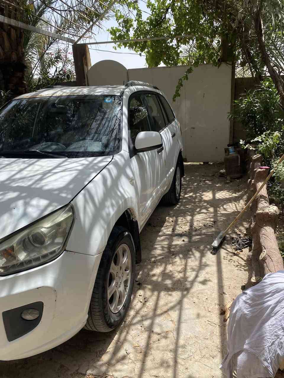 السلام عليكم تيكو ٢٠١٢ شكل ال١٣ رقم قادسيه  انكليزي جديد تحويل مباشر السياره جاهزه من كلشي ما تصرف عليه ربع ترايه وين ما يعجبك تبريد شغال ثلج كهربائياته كله شغال  مبدل الجاملغ الامامي الايمن اثر خياس القديم موجود لا بي ضربه ولا اي شي والباب الخلفي بي نص صبغ فقط الباب موضح بل الصور مكانه ديوانيه سعره ٤٢ وبيه مجال قليل 
***********
