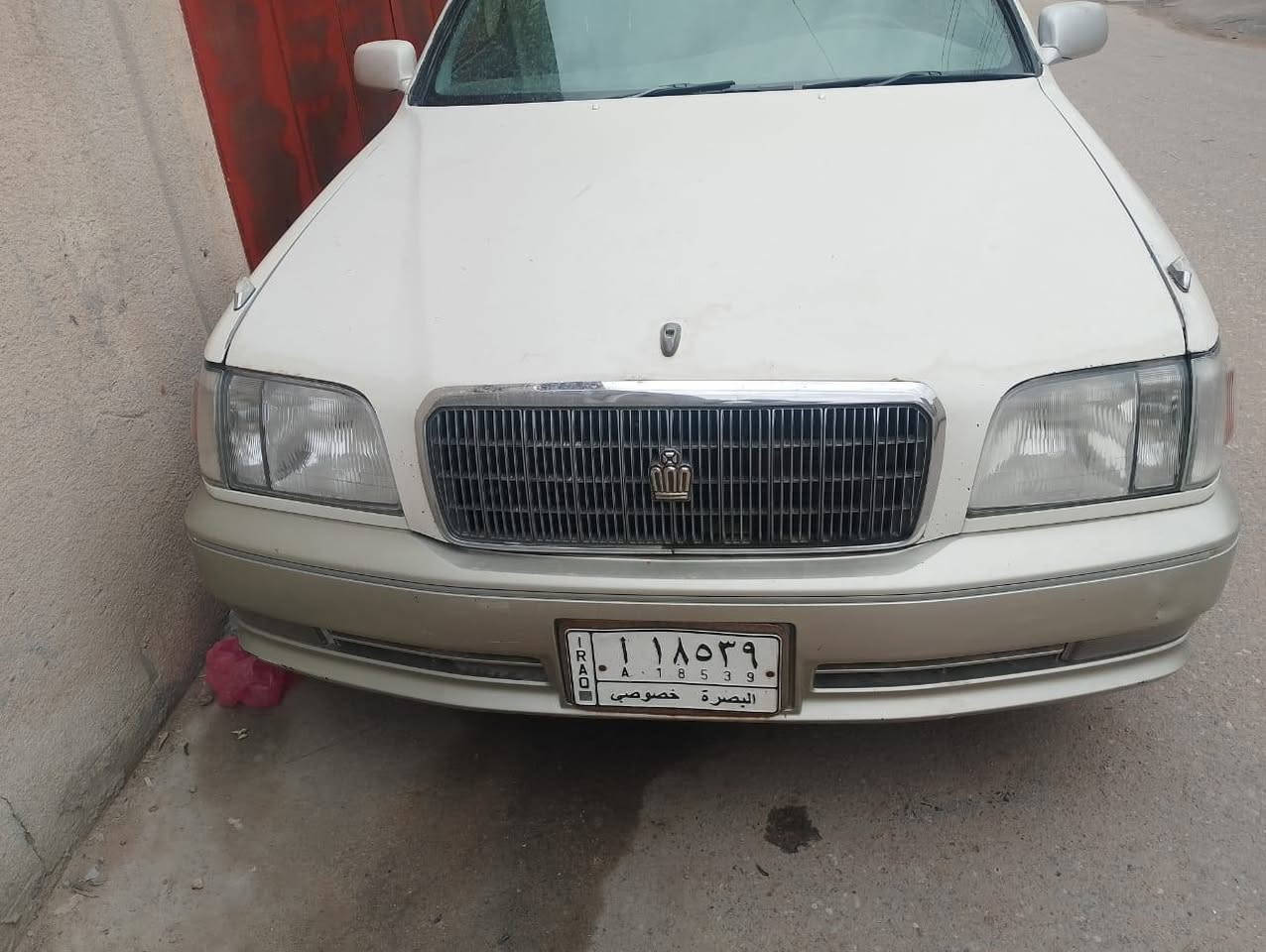 تويوتا ماجستا للبيع موديل 1995
مكفوله من الضربه بيه مكانات صبغ 
محرك كير VVT نضاف
رقم بصره مشروع وطني 
سعره قفل 55
‏‪0770 326 8241‬‏
مكلف بالنشر البصرة, العراق
