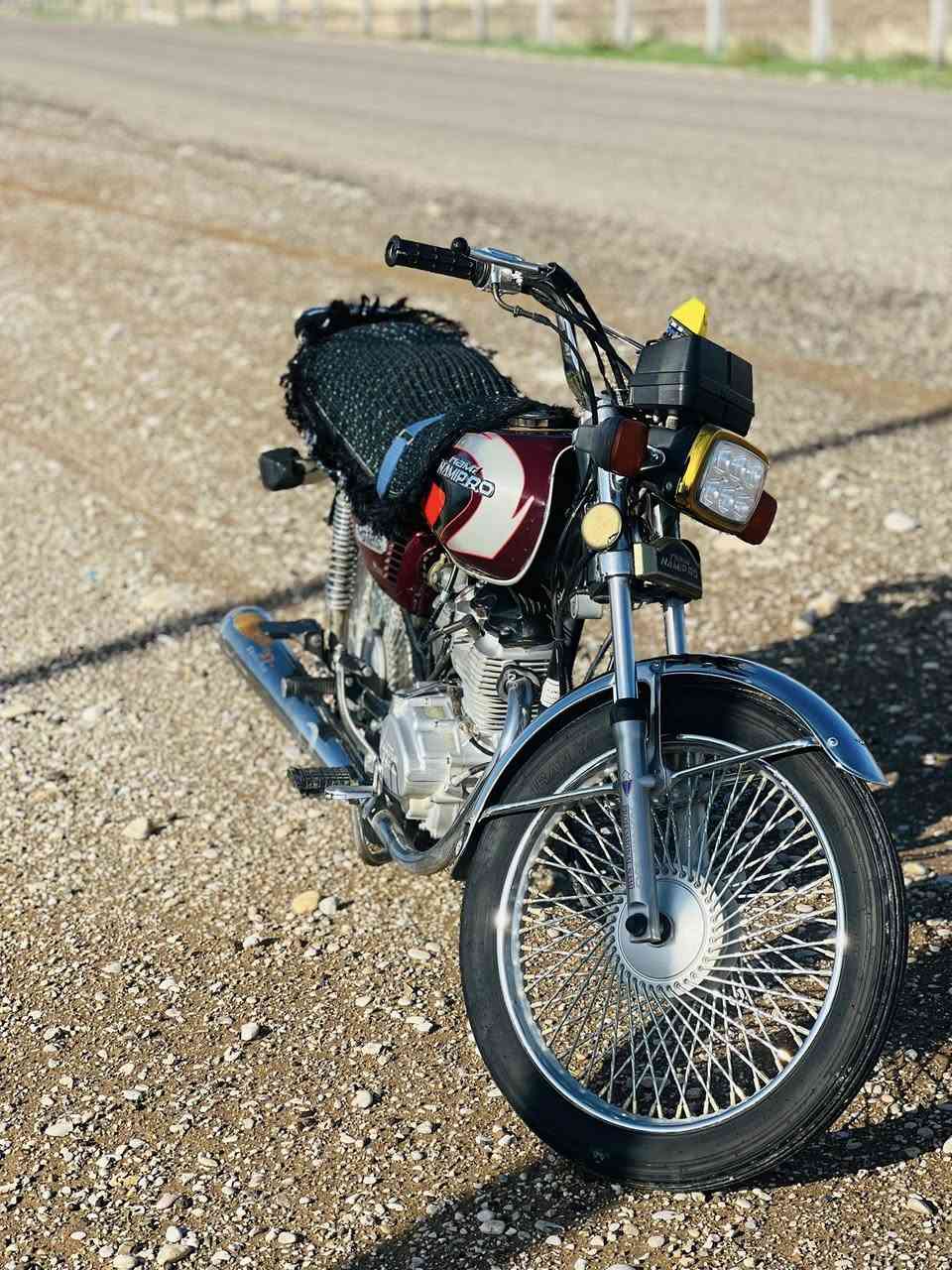 سلام عليكم نامي برو  4 كير موديل 2020 دراجه تخبل المحرك برغي ما مفتوح اوراق موجوده السعر خاص لل تواصل الرقم ***********
