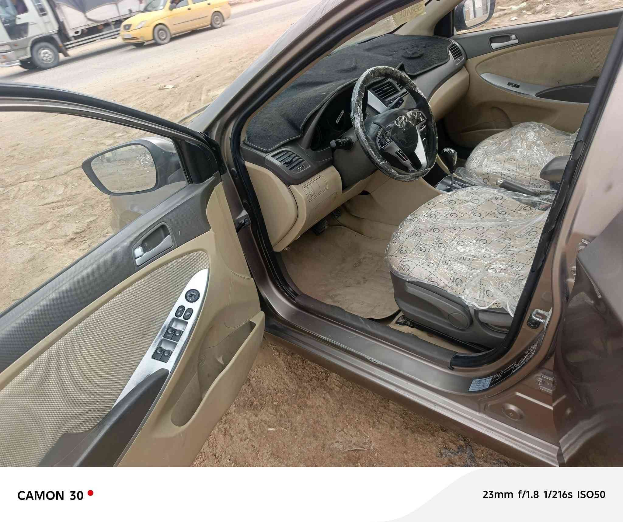 هونداي اكسنت خليجي ٢٠١٣ رقم كربلاء تحويل مباشر سيارة جاهزة  محرك 1600 دوش قطرتين فوول مواصفات فتحة
تحكم مقود جهتين
شاشه كامرة دوارة 
كير اوتو + عادي 
تقم اطارات جديد
محرك وكير مشروطات 
مكان السيارة كربلاء طويريج 
السعر 82
للاستفسار 
***********
