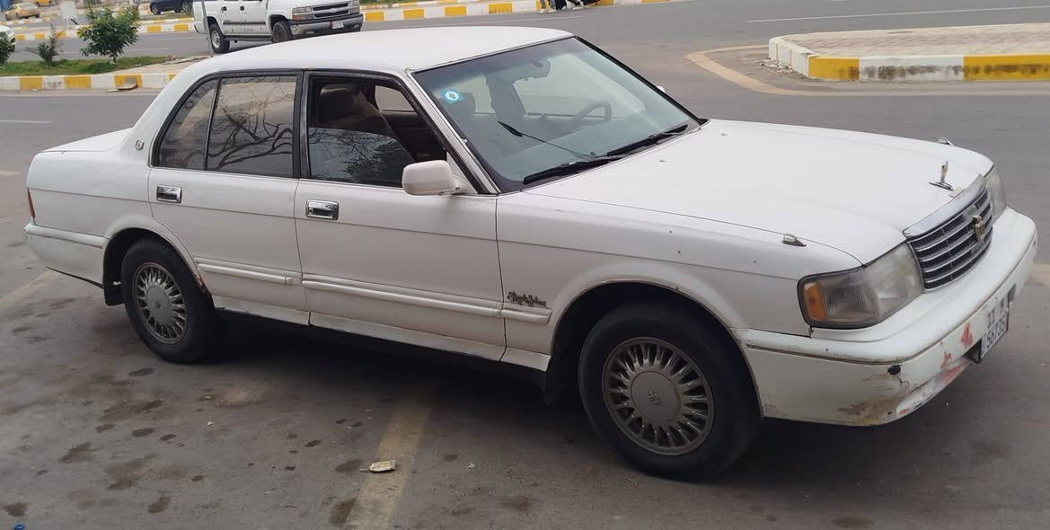 السلام عليكم سياره ارنب موديل 93 مكفوله من الكص والعيب الشرعي والظربه مكينه وكير شرط حداديه جديده كهربائيات كلها شغاله تبريدها عوزه بس غاز رقمها بغداد دوالي بسمي والباقي شوف العين موجوده بل ناصريه رقم الهاتف ***********
