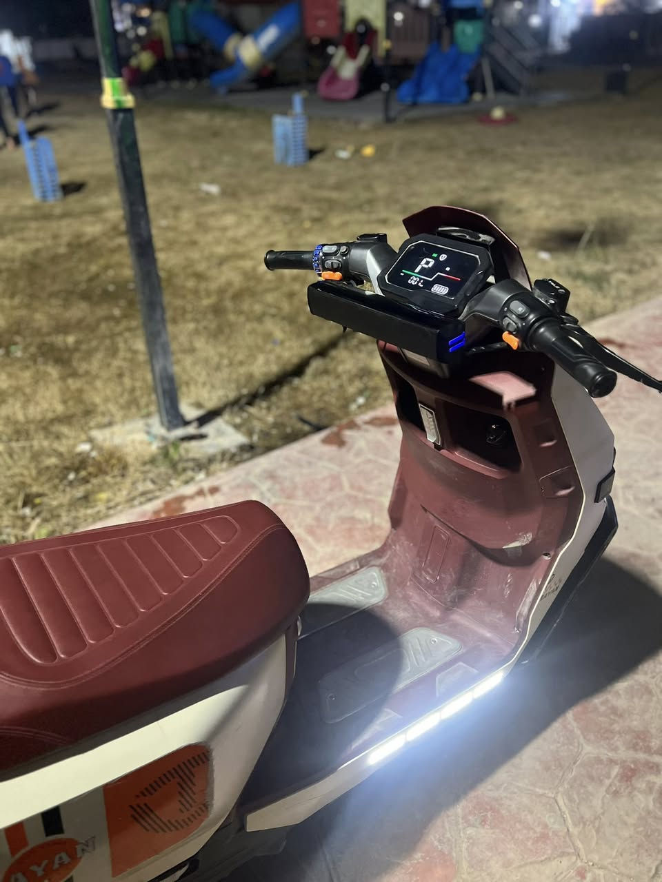 السلام عليكم
للبيع دراجه ريان وحش كون VIP دراجه اخت جديد كامله اي نقص ما بيها فقط جاملغ الامامي بي كسر فقط دراجه 6 باتري مصطرة علفحص ملف 2000 دراجه (اخت الزيروو) عنوان بغداد العامريه ***********
