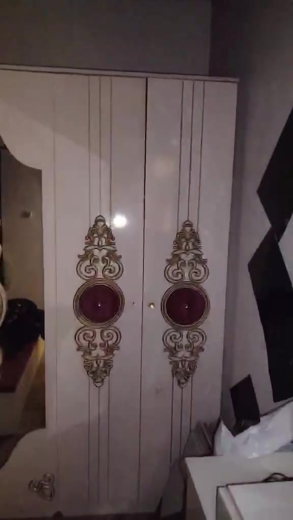 غرفه تركيه نضيفه اخت جديد 600قفله سعره شراي خاص مكاني بغداد


**إذا كنت صاحب هذا الإعلان وتريد حذفه لأي سبب، رجاءا أرسل رسالة إلى الدعم الفني**