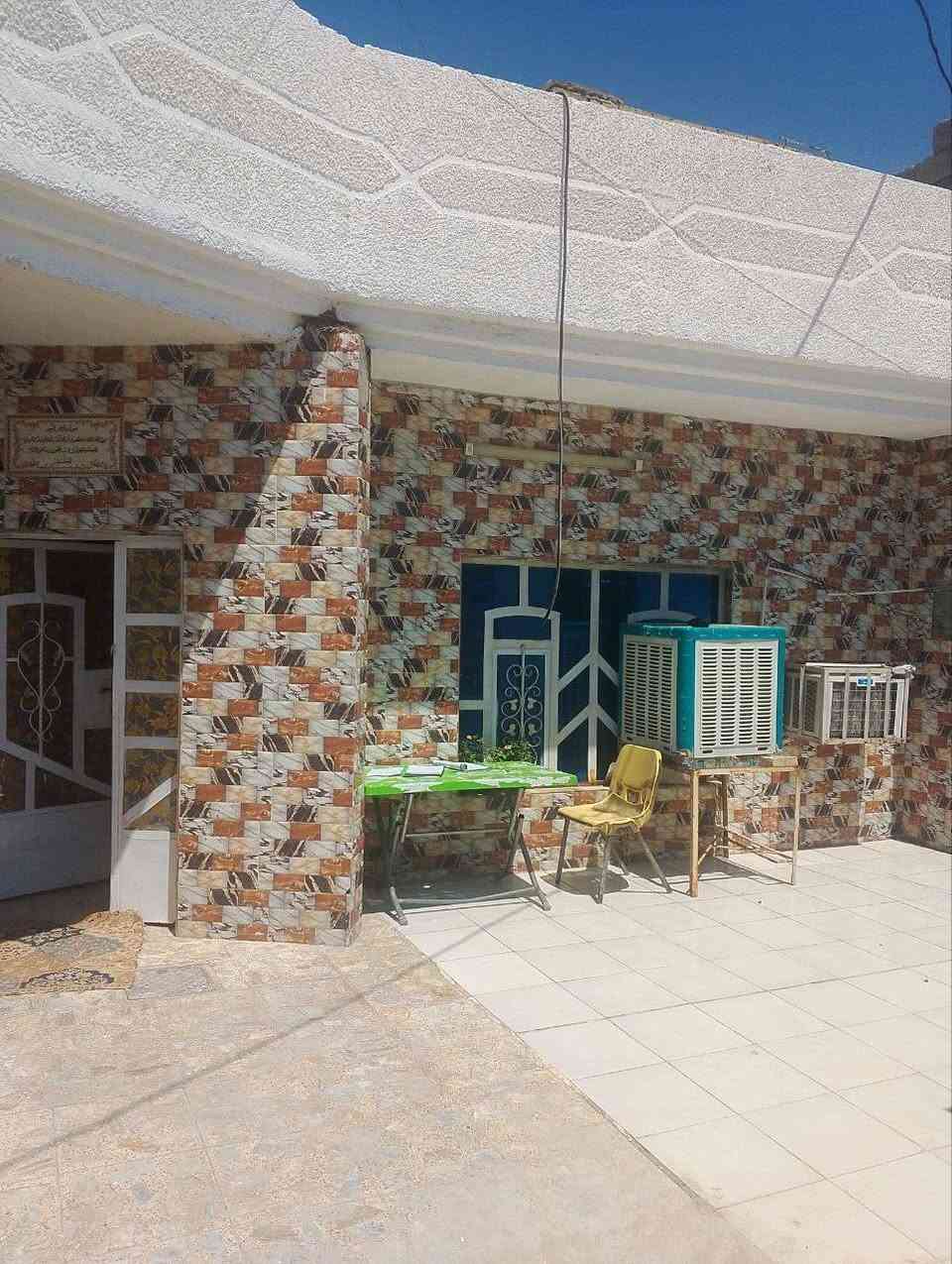 مكلف بلنشر بيت 🏘️للبيع. في منطقه الكرغواليه
 قريه ساده الصوافي يم مولده سيد خالد 
شارع تبليط.  ماي وكهرباء. نت ضوئي 
 مساحه 125 متر. واجهه 7. ونزال 18
مبني بلوك وكاشي طرمه سراميك.
استقبال وغرفه نوم ومبطخ وصحيات
وصاله.   
للتفاصيل اكثر اتصل ع الرقم سيد صلاح
***********
