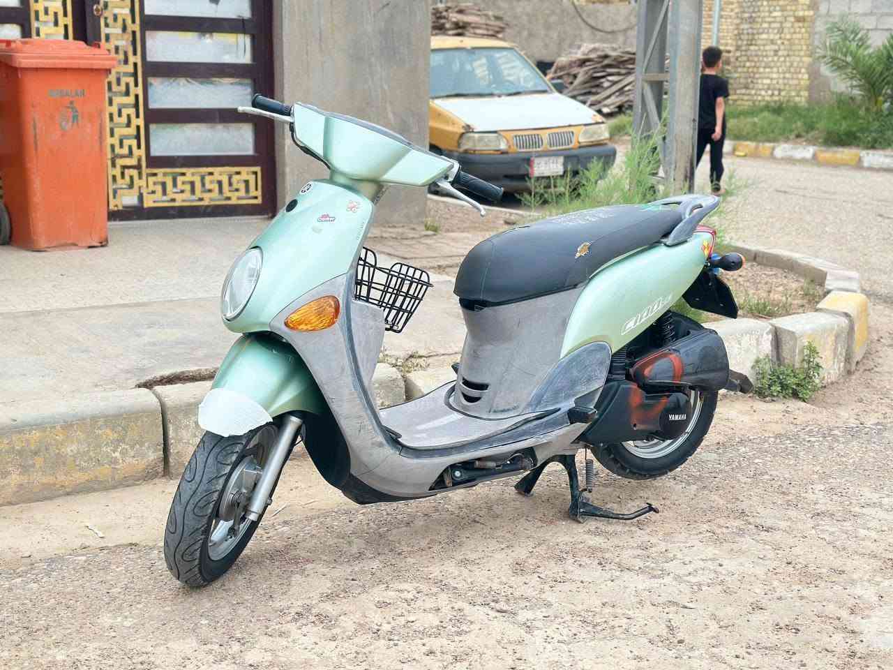 سلام عليكم  فله كفاله عامه
رمبه جديده محركها 125  ناعم مختمه كفراتها جديده  السعر 950 مكاني قضاء علي الغربي للإتصال ***********
