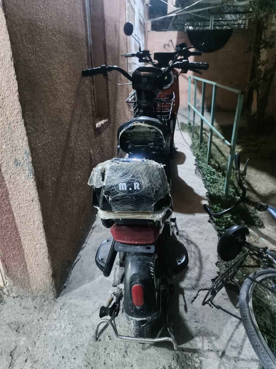 بايسكل شحن مابي أي عيب أربع كيوره                       وسعر كلش مناسب  تعال خاص


**إذا كنت صاحب هذا الإعلان وتريد حذفه لأي سبب، رجاءا أرسل رسالة إلى الدعم الفني**