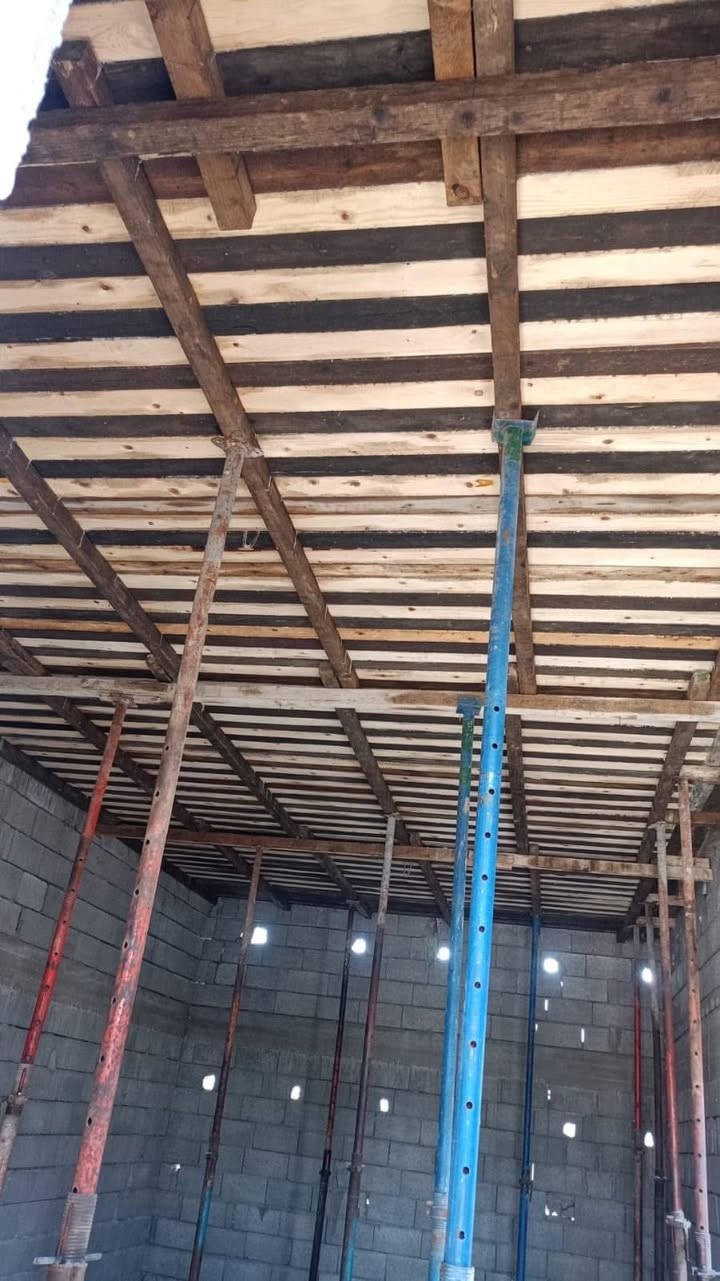 سلام عليكم قالب صب درجه اولى سقف ارضيه رفت صب درج وبسعار مناسبه جدا وفي جميع مناطق البصرة الاستفسار الاتصال عل الارقام التاليه   *********** / ***********
